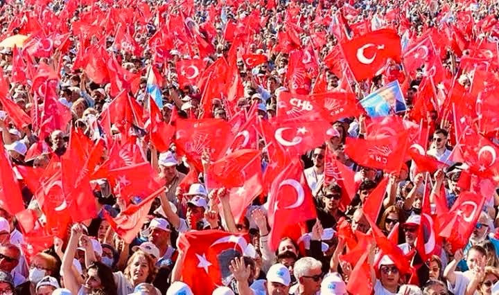 CHP’DE KAYBEDEN KİM OLACAK!