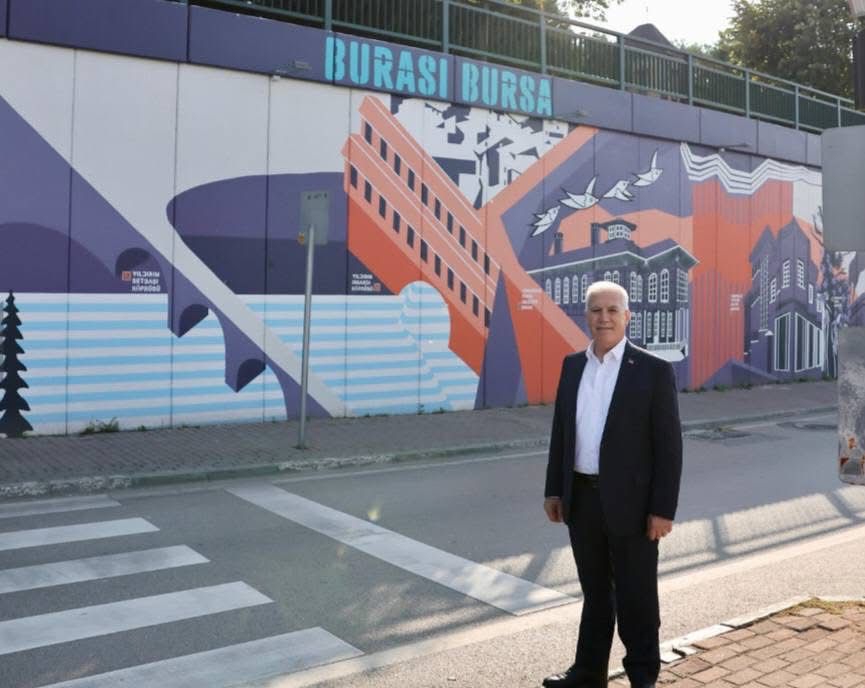 BÜYÜKŞEHİR BELEDİYESİ’NİN SAHİL DÜZENLEMELERİYLE BURSA, DENİZ KENTİ KİMLİĞİNİ YENİDEN KAZANIYOR.